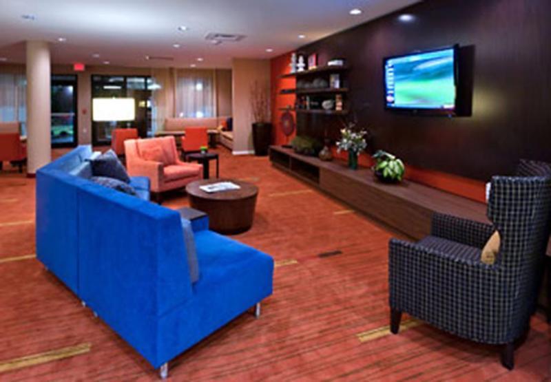 Towneplace Suites By Marriott Александрия Екстериор снимка